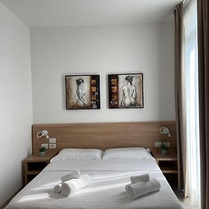 Camera doppia